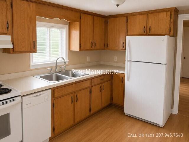 3 bedroom, Orono ME 04473 102493058