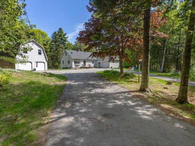 3 bedroom, Orrington ME 04474 105751237