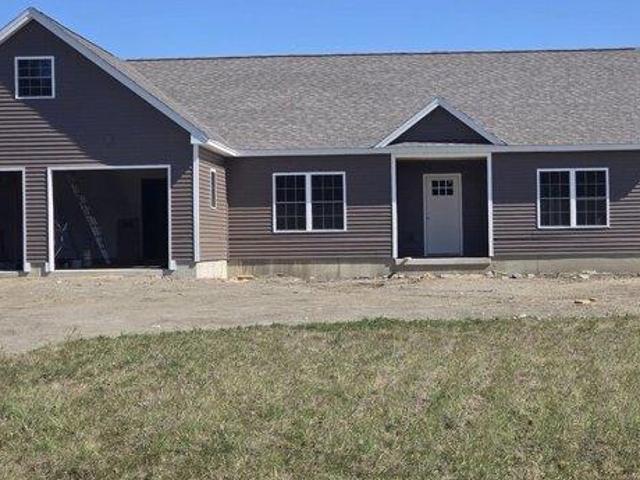 3 bedroom, Orrington ME 04474 105789812