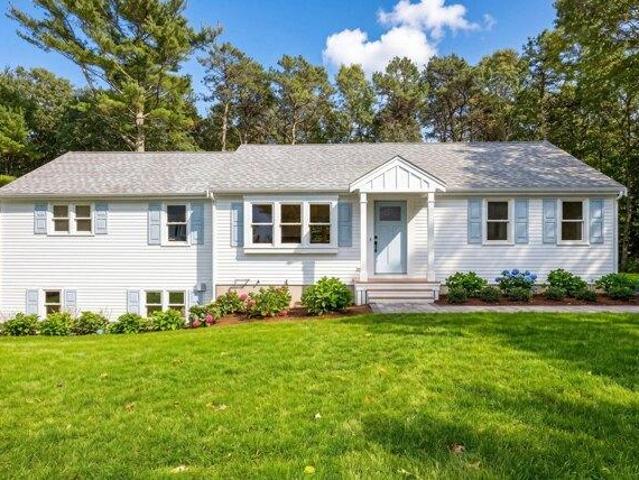 3 bedroom, Osterville MA 02655 106036089