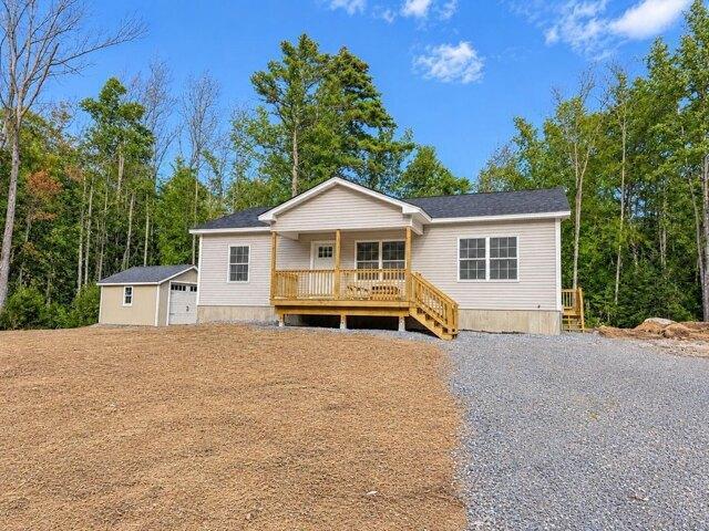 3 bedroom, Otisfield ME 04270 105828489