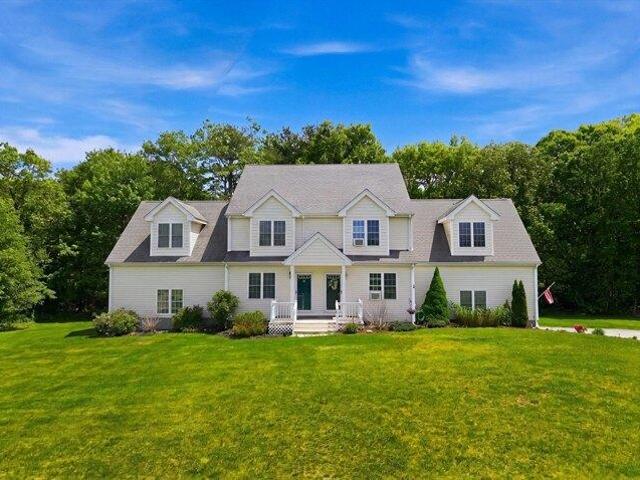 3 bedroom, Oxford MA 01540 104479238