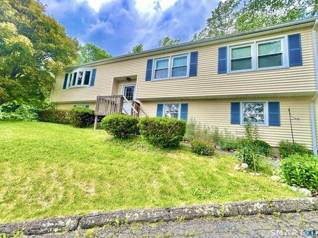 3 bedroom, Oxford CT 06478 104792392