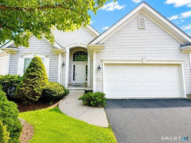 3 bedroom, Oxford CT 06478 105562498