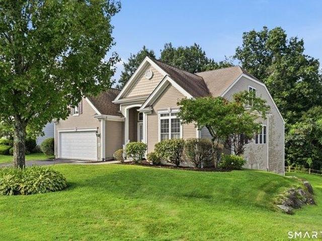 3 bedroom, Oxford CT 06478 105682721