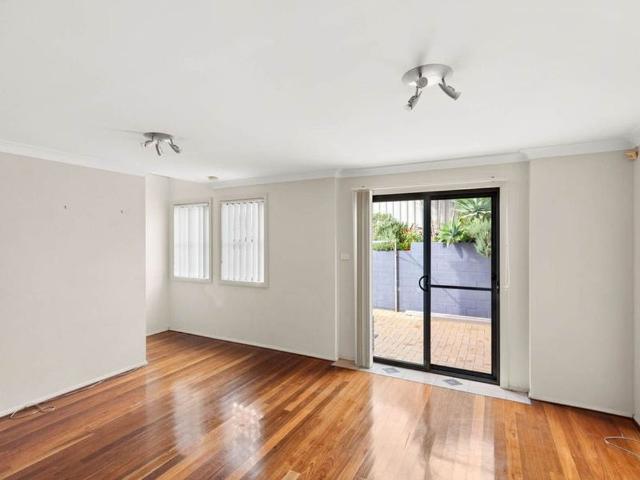 3 BEDROOM LOW MAINTENANCE TOWNHOUSE IN CHARLESTOWN