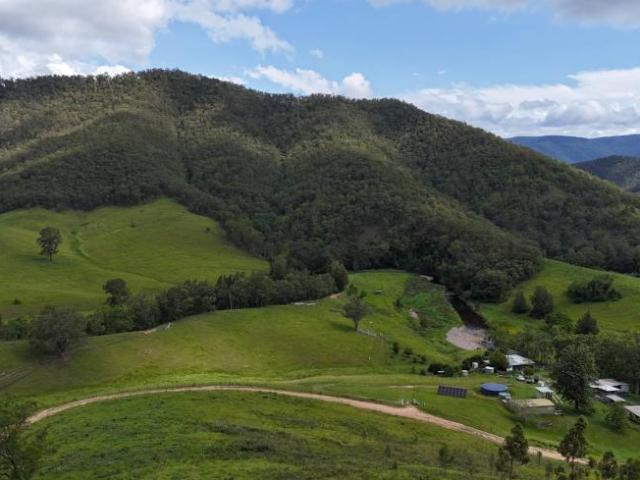 3 Bedroom House Lower Creek NSW 101909004