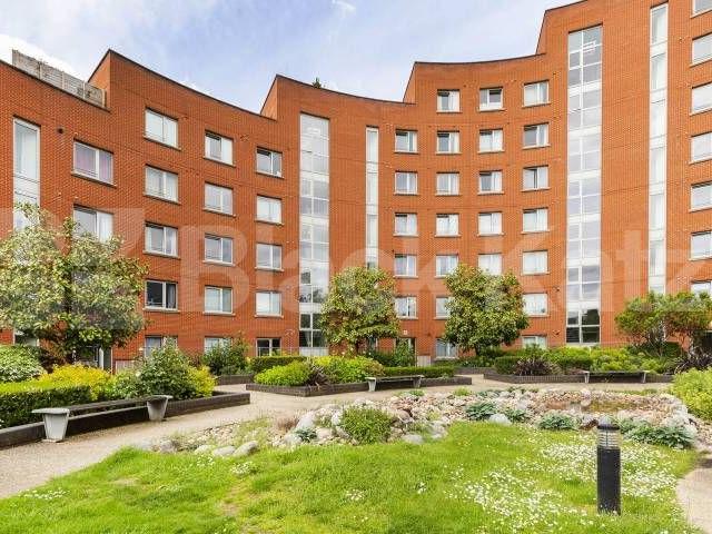 3 bedroom located in the popular vision 7 development