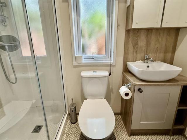 3 bedroom lodge for sale