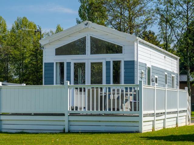 3 bedroom lodge for sale