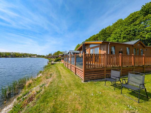 3 bedroom lodge for sale