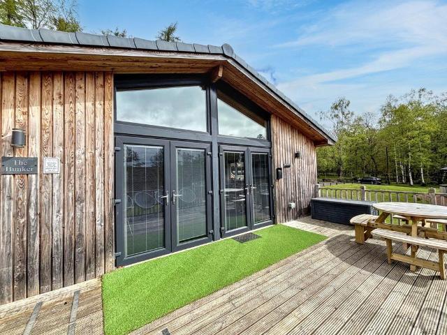 3 bedroom lodge for sale