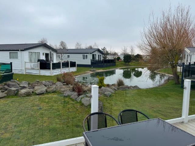 3 bedroom lodge for sale