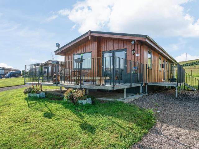 3 bedroom lodge for sale