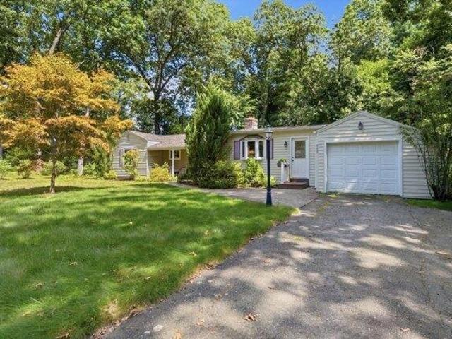 3 bedroom, Longmeadow MA 01106 105439606