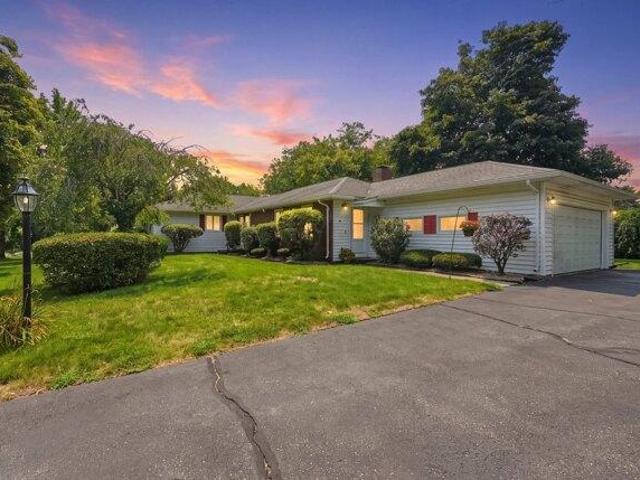 3 bedroom, Longmeadow MA 01106 105474626