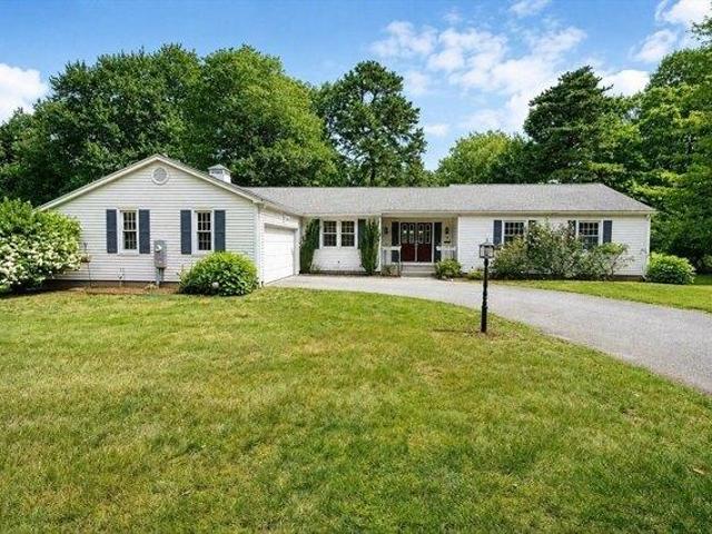 3 bedroom, Longmeadow MA 01106 105352830
