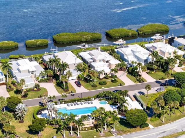 3 bedroom, Longboat Key FL 34228 102811909