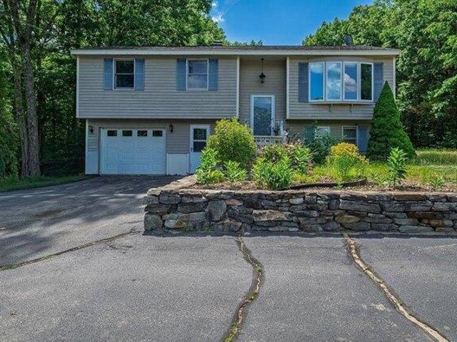 3 bedroom, Londonderry NH 03053 105633215