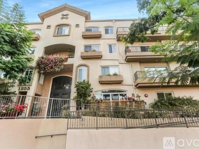 3 bedroom, Los Angeles CA 90025 LS105409559