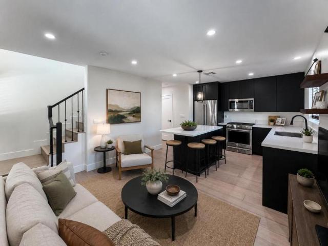 3 bedroom, Los Angeles CA 90029 LS102509986