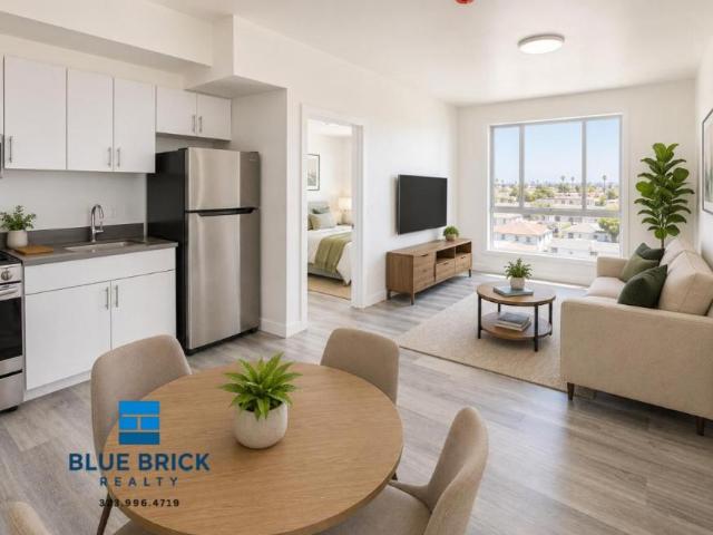 3 bedroom, Los Angeles CA 90037 104091569
