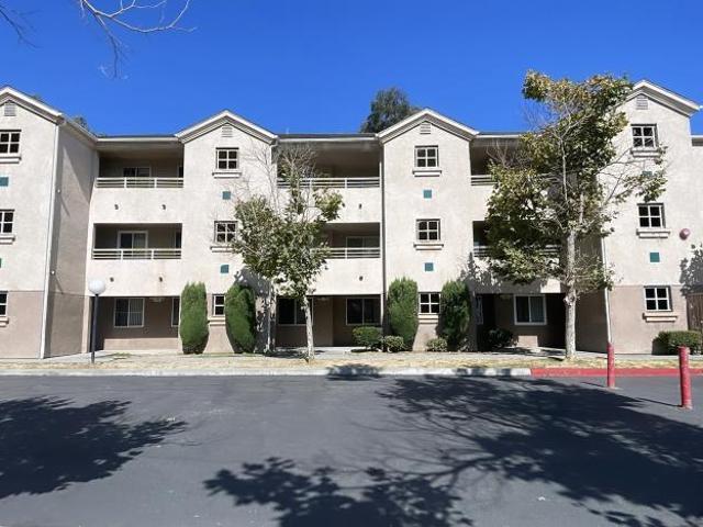 3 bedroom, Los Angeles CA 90044 LS104821698