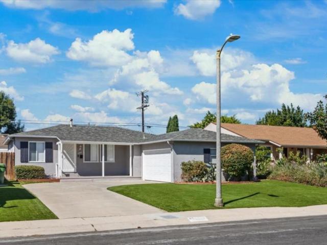 3 bedroom, Los Angeles CA 90045 105777874