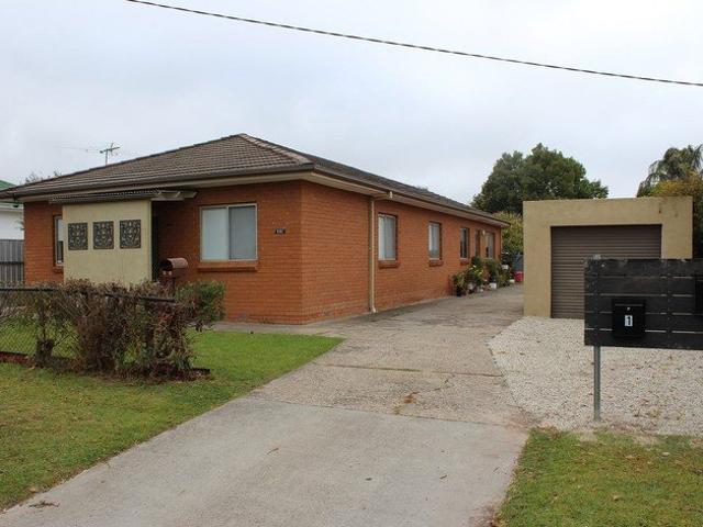 3 BEDROOM LAVINGTON UNIT