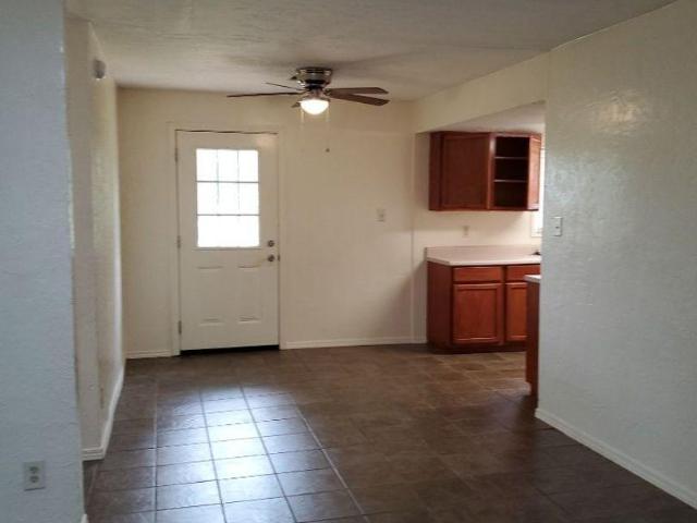 3 bedroom, Lawton OK 73507 105294198