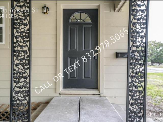 3 bedroom, La Marque TX 77568 105666515