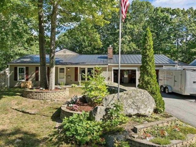3 bedroom, Laconia NH 03246 105562447