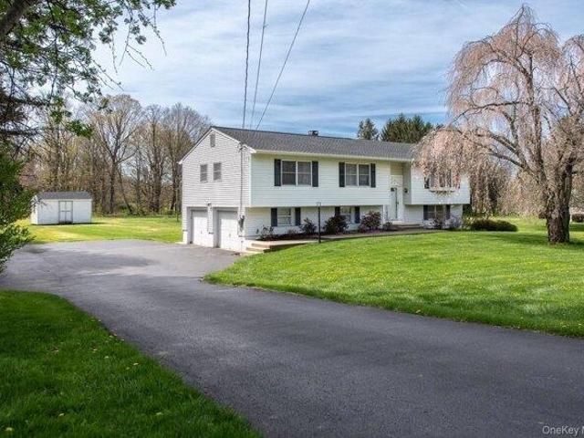 3 bedroom, Lagrangeville NY 12540 105287681
