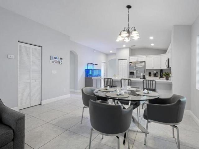3 bedroom, Lake Worth FL 33463 106217686