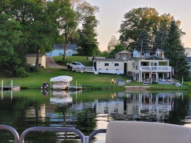 3 bedroom, Lake MI 48632 LS100973228
