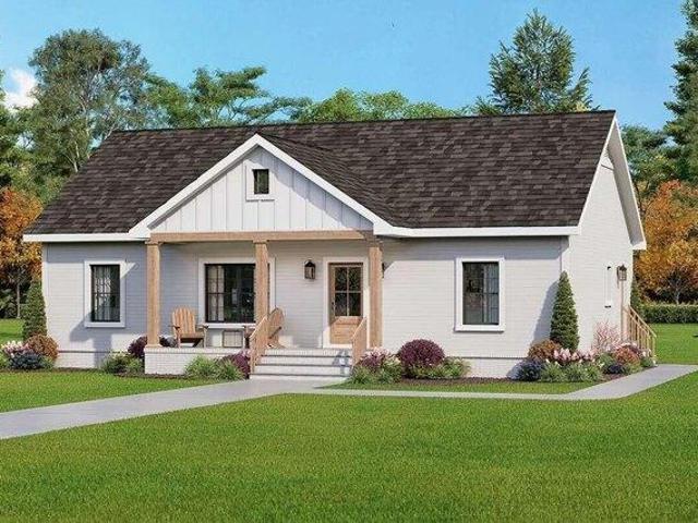 3 bedroom, Lewiston ME 04240 105477256