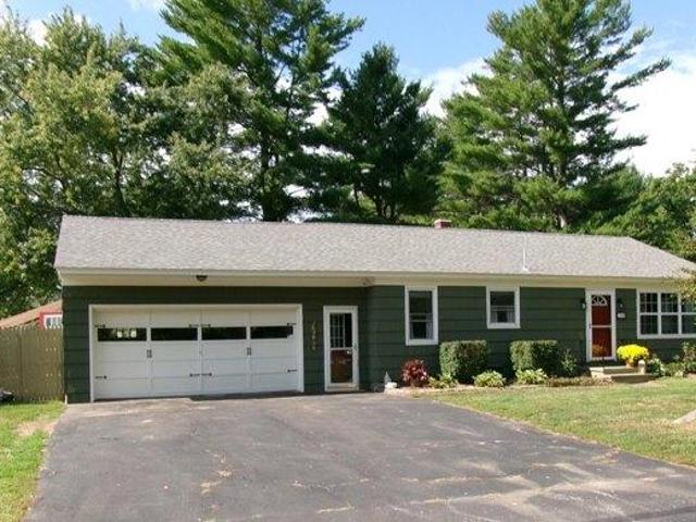 3 bedroom, Lewiston ME 04240 105723005