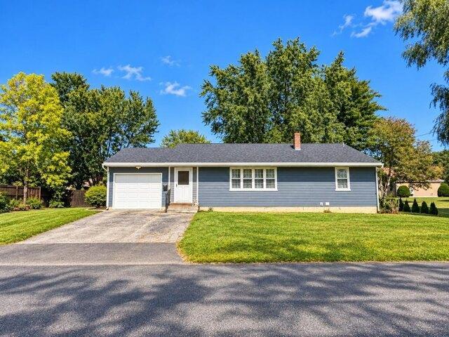 3 bedroom, Lewiston ME 04240 105752345