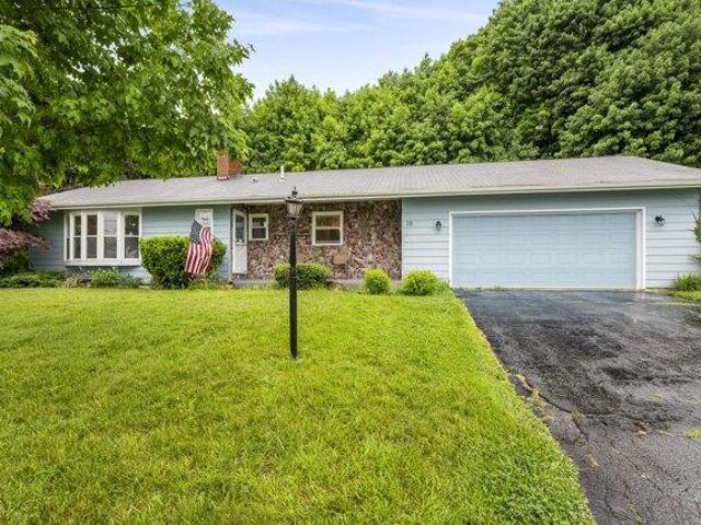 3 bedroom, Lewiston ME 04240 105791513