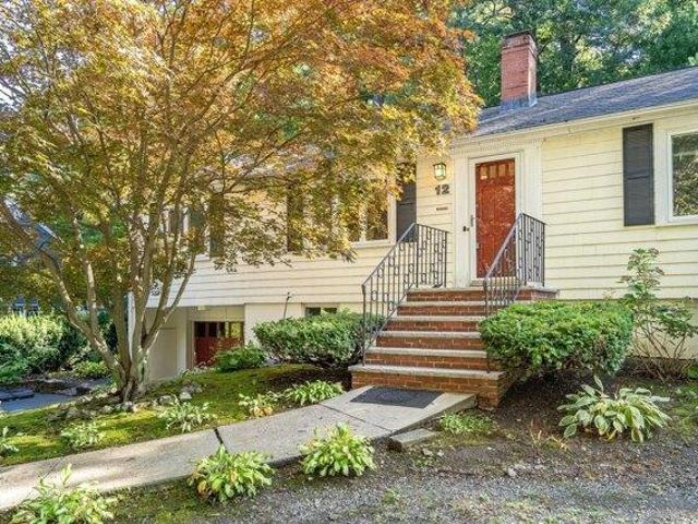 3 bedroom, Lexington MA 02421 105493919