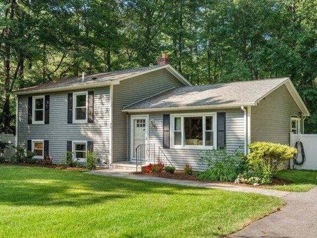 3 bedroom, Lexington MA 02421 105533470