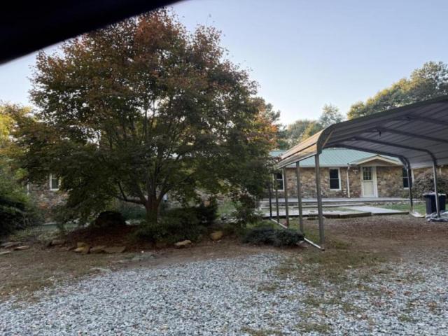 3 bedroom, Lexington NC 27292 105917966