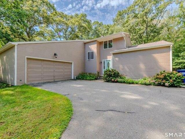 3 bedroom, Ledyard CT 06335 105681478