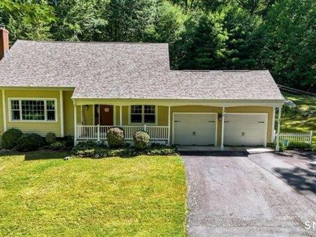3 bedroom, Ledyard CT 06335 105274670