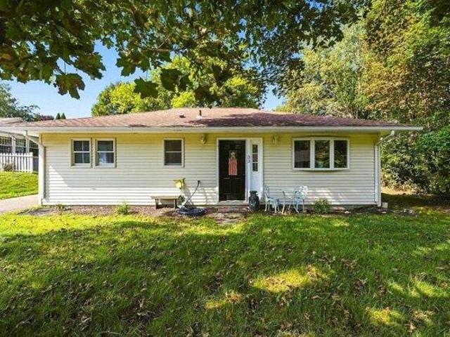 3 bedroom, Leicester MA 01524 105287022