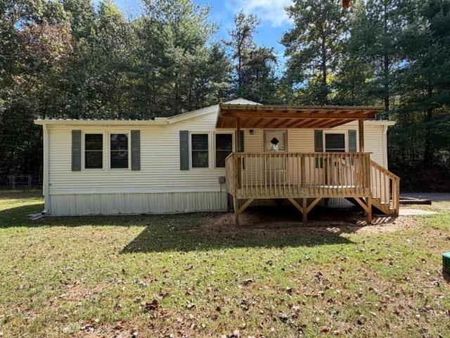 3 bedroom, Leicester NC 28748 105776564
