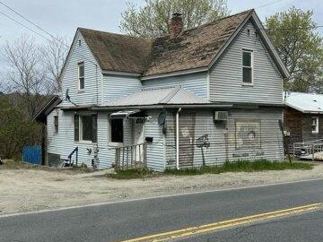 3 bedroom, Livermore Falls ME 04254 105557570