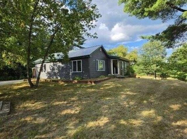 3 bedroom, Lincoln ME 04457 105534778