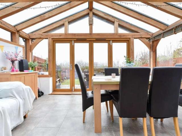 3 Bedroom Link Detached House