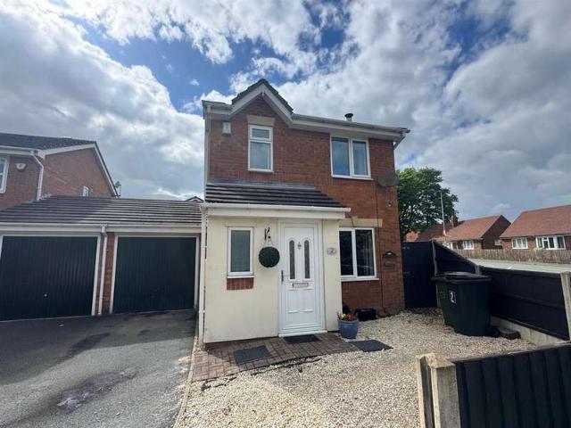 3 Bedroom Link Detached House
